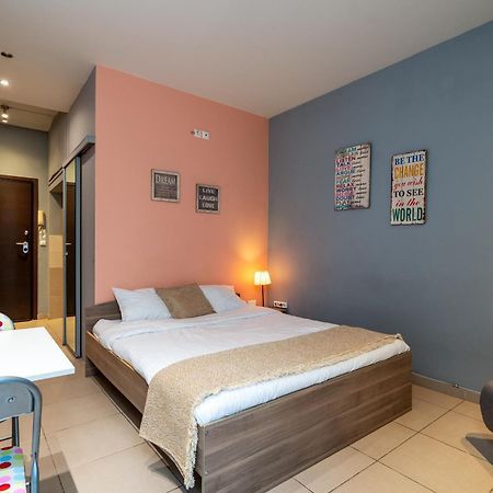 Ideally Located Apartment In Central Athene Buitenkant foto